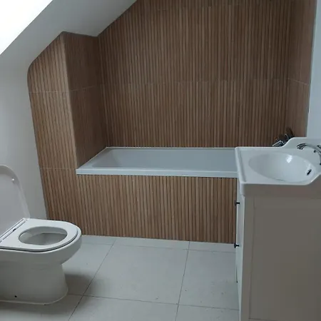 4 Bedroom House In Co Donegal בית נופש Annagry